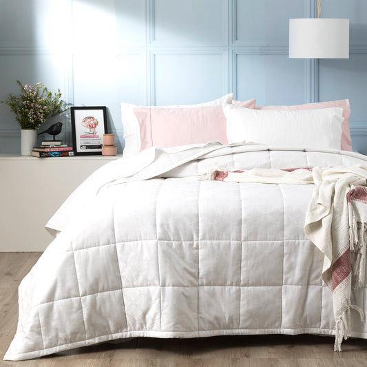 Josephine 500 TC Cotton Jacquard White Comforter Set by Ddecor Home Queen