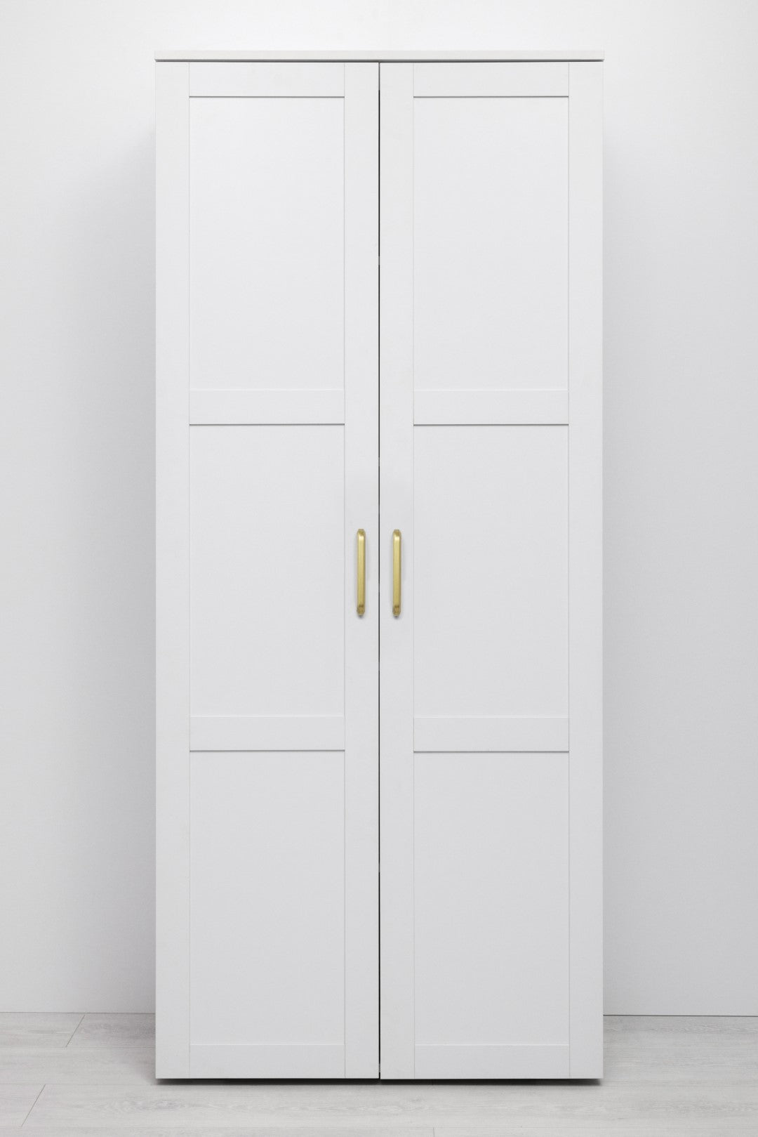 STOCKHOLM UNIVERSAL STORAGE CUPBOARD - HAMPTONS - HEX GOLD HANDLE