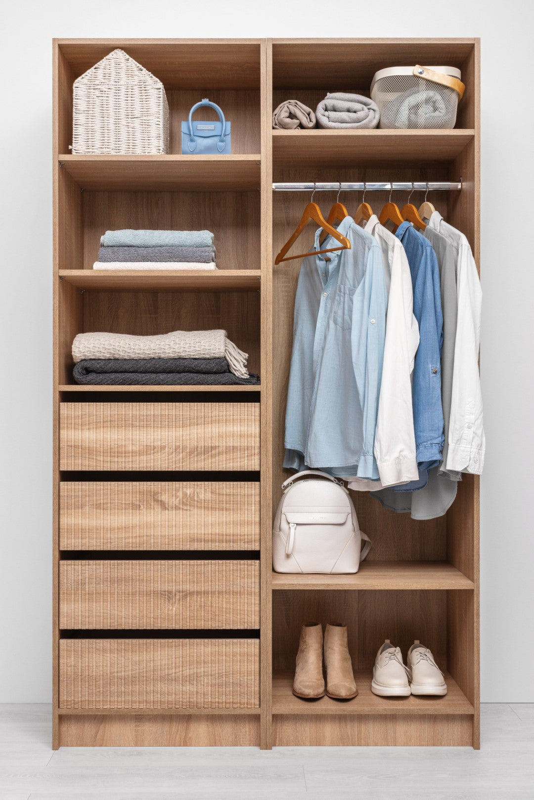 MALMO THREE SHELF/FOUR DRAWER WALK IN WARDROBE - FLUTED - NATURAL OAK