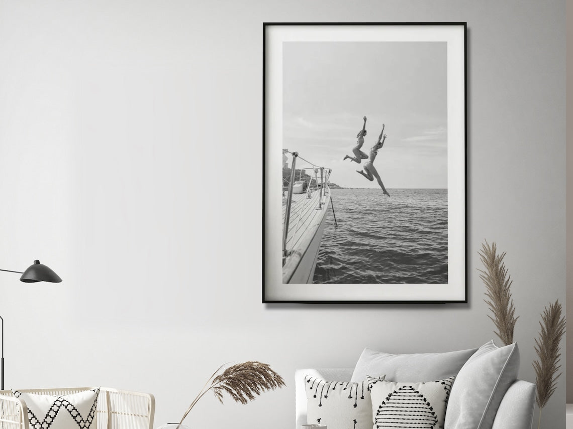 Wall Art 80cmx120cm Black and White Ocean Jump, Black Frame Canvas