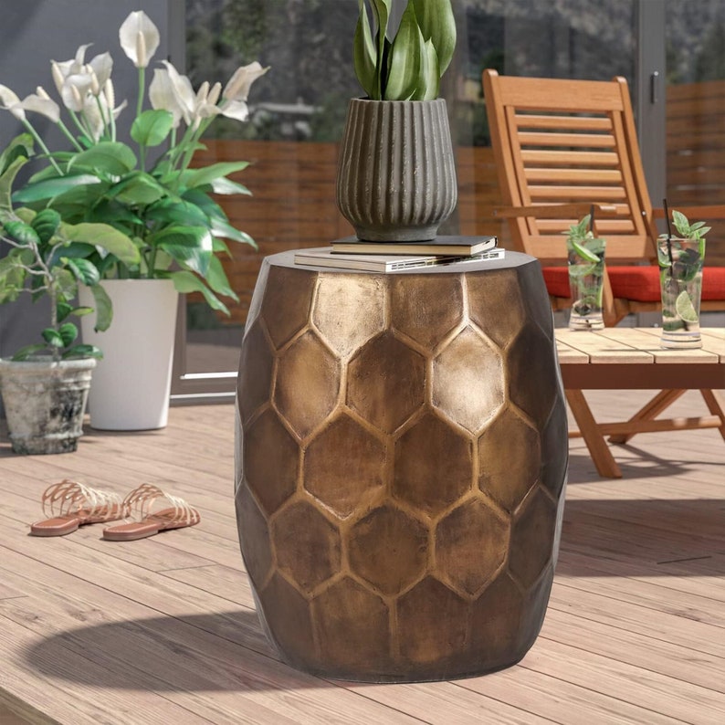 Tablua Australia Modern Round Side Table, Honeycomb Indoor Outdoor Accent End Table