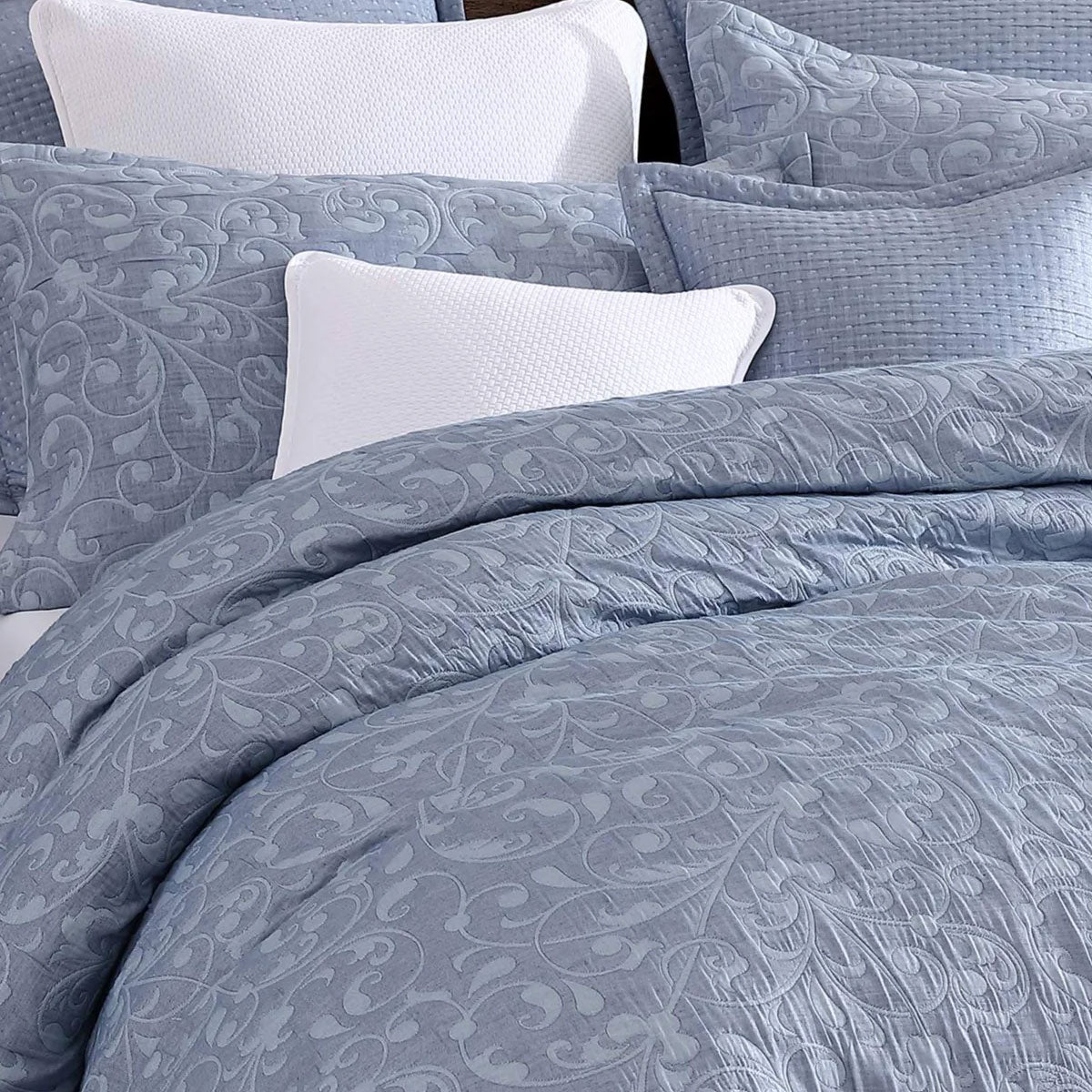 Private Collection Leoni Blue Polyester Cotton Jacquard Quilt Cover Set Super King