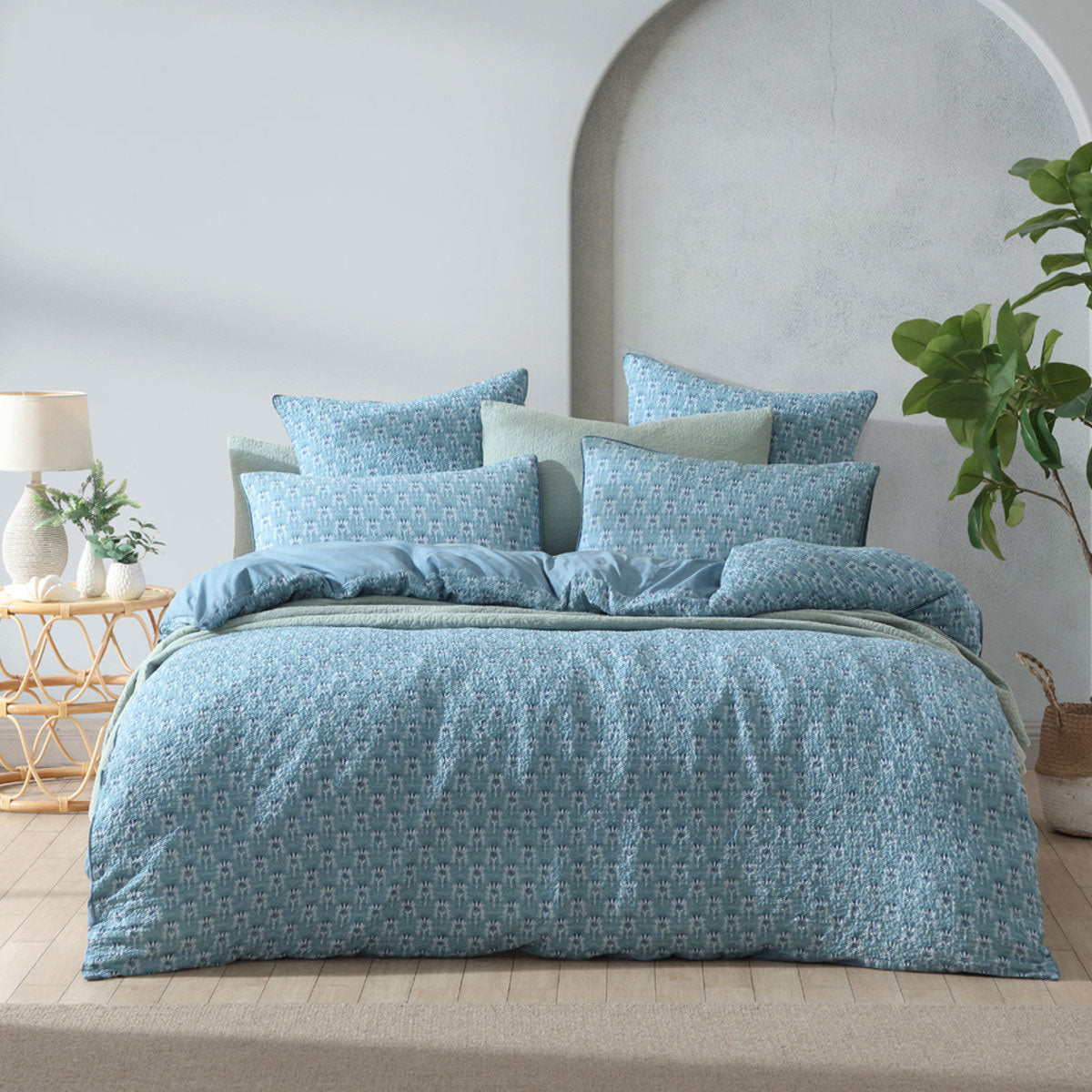 Platinum Collection Santa Fe Teal Cotton Jacquard Quilt Cover Set Queen