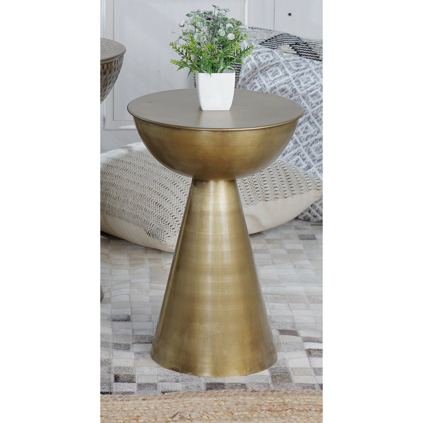 GEORGIA METAL SIDE TABLE