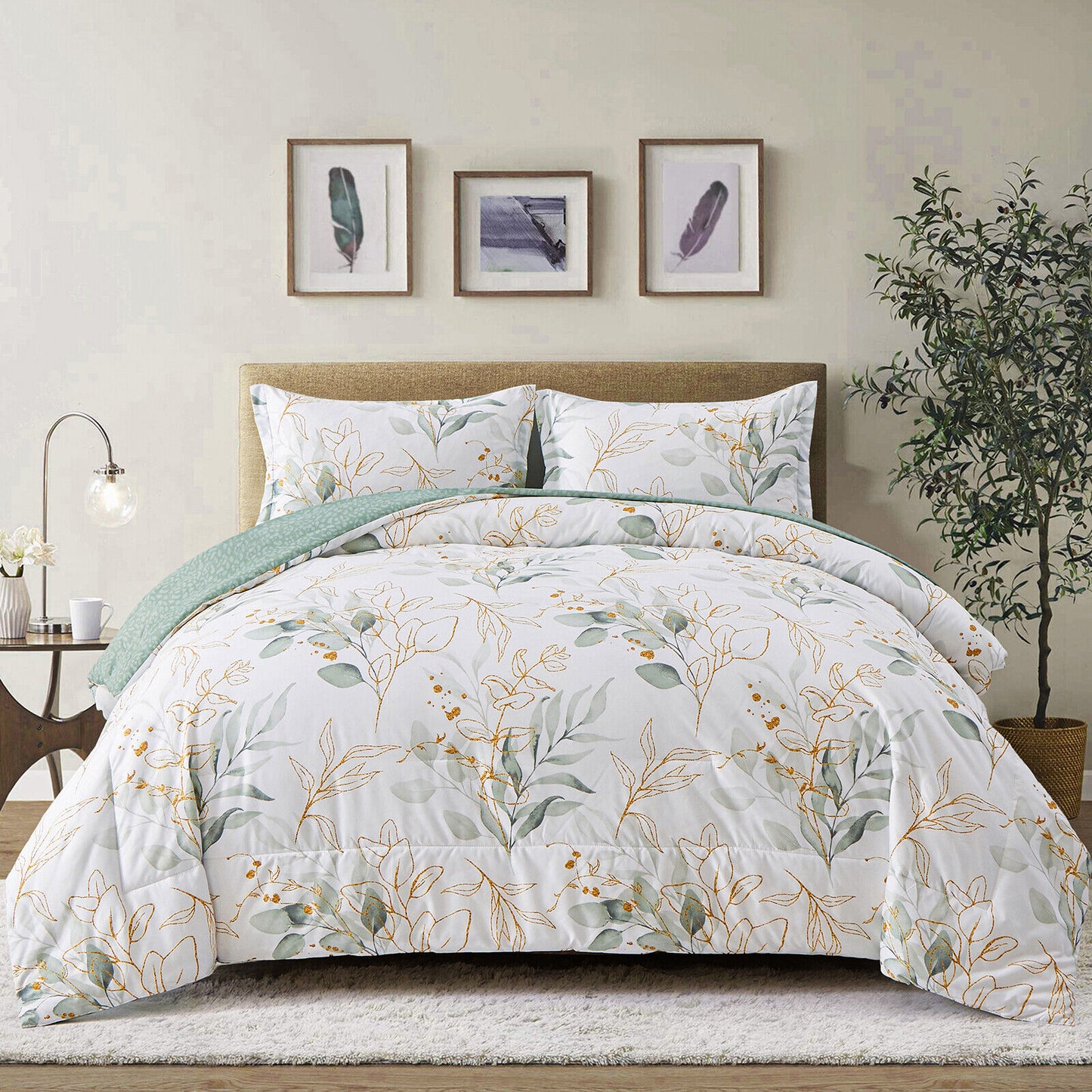 Soft Leaves Comforter Set, Queen/King Size, Plush Quilted Bedding with Pillowcases