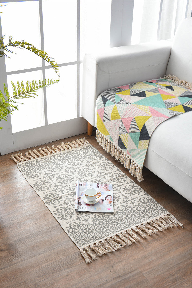 Bohemian Cotton Area Rug with Tassels - Geometric Pattern, Decorative Floor Mat 60*90cm