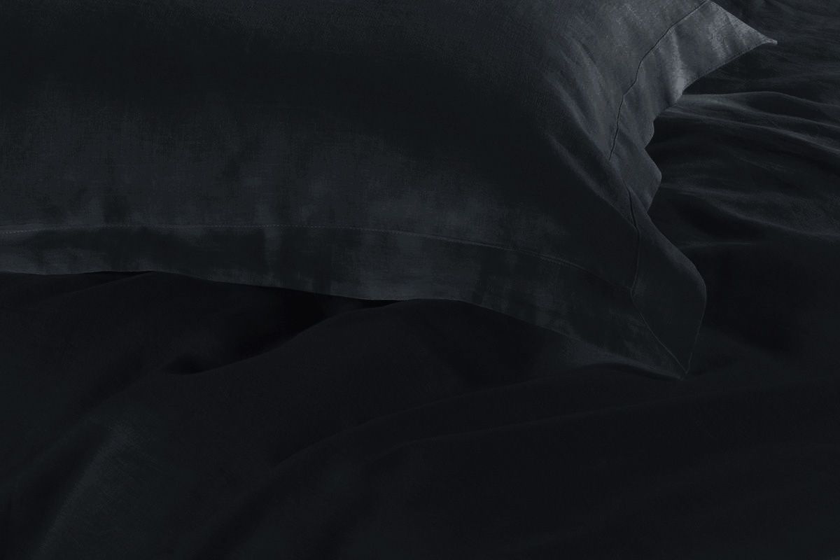 1000TC Tailored Double Size Black Duvet Quilt Cover Set